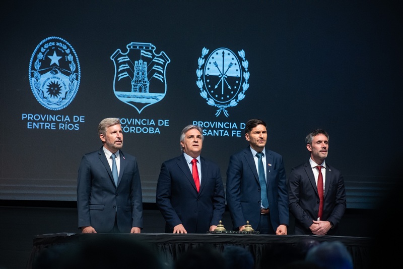 Frigerio asumió la presidencia pro tempore de la Región Centro